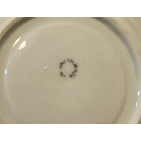 New Royal Rose Fine China 5 1/2" Berry Bowls, Set of 2 & 5 1/2" Saucers Set of 2 - Picture 11 of 12